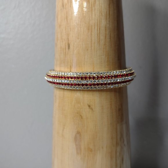 Small Metal Bangle With Clear And Red Stones - Picture 3 of 11